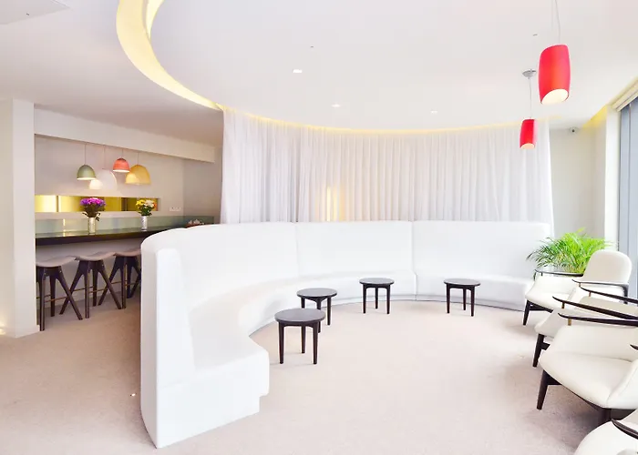 Axiom Park Hotel London